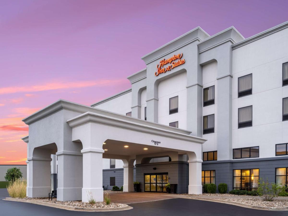 Hampton Inn & Suites Cedar Rapids Exterior foto